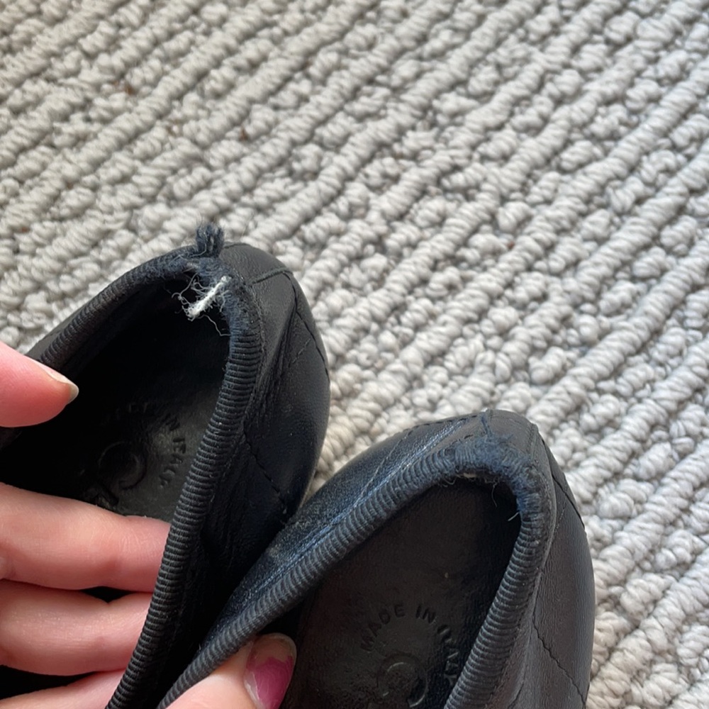 Size 6 Quilted leather CHANEL ballet flats - Picture 3 of 3